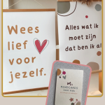 MINDCARDS MET POSTER